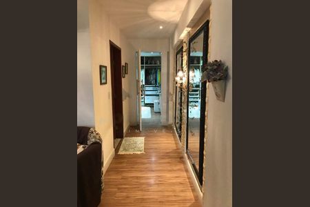 Casa à venda com 285m², 4 quartos e 1 vaga