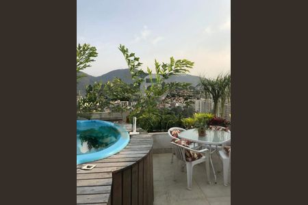 Casa à venda com 4 quartos, 285m² em Taquara, Rio de Janeiro