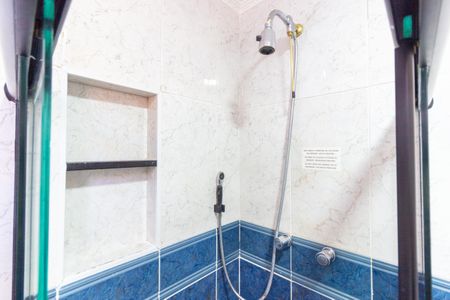 Apartamento para alugar com 74m², 2 quartos e 1 vagaBanheiro