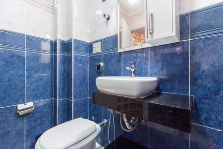 Apartamento para alugar com 74m², 2 quartos e 1 vagaBanheiro