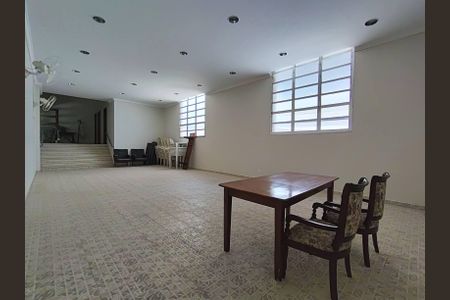 Apartamento para alugar com 74m², 2 quartos e 1 vagaÁrea comum - Salão de festas