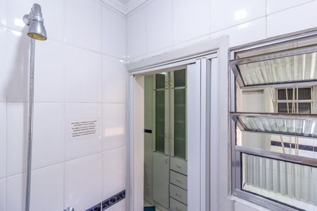 Apartamento para alugar com 74m², 2 quartos e 1 vagaCozinha e Área de Serviço