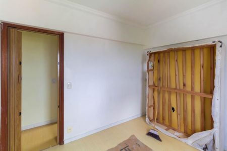 Apartamento para alugar com 146m², 4 quartos e 1 vaga