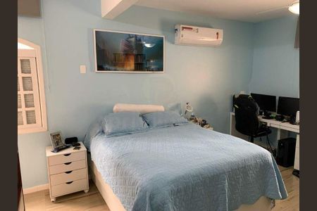 Casa à venda com 4 quartos, 300m² em Recreio dos Bandeirantes, Rio de Janeiro