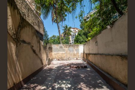 Apartamento à venda com 110m², 3 quartos e 2 vagas Apartamento à venda com 110m², 3 quartos e 2 vagasÁrea Comum