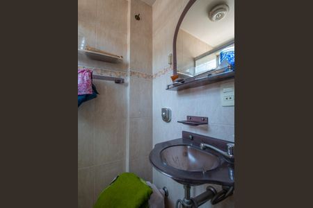 Apartamento à venda com 110m², 3 quartos e 2 vagas Apartamento à venda com 110m², 3 quartos e 2 vagasBanheiro de Serviço