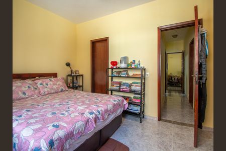 Apartamento à venda com 110m², 3 quartos e 2 vagas Apartamento à venda com 110m², 3 quartos e 2 vagasSuíte