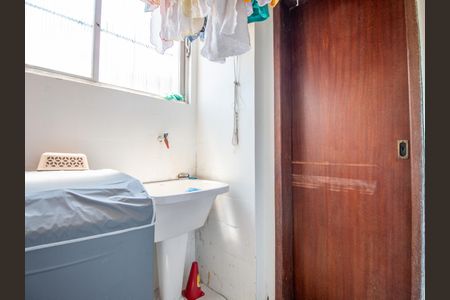 Apartamento à venda com 110m², 3 quartos e 2 vagas Apartamento à venda com 110m², 3 quartos e 2 vagasÁrea de Serviço