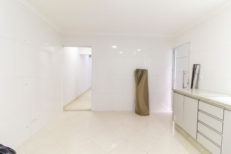 Casa à venda com 150m², 6 quartos e 4 vagas Casa à venda com 150m², 6 quartos e 4 vagasCozinha