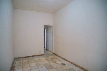 Sala de casa de condomínio para alugar com 2 quartos, 100m² em Ingá, Niterói