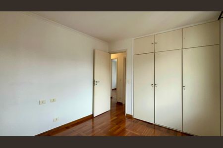 Apartamento à venda com 118m², 3 quartos e 1 vagaQuarto 3