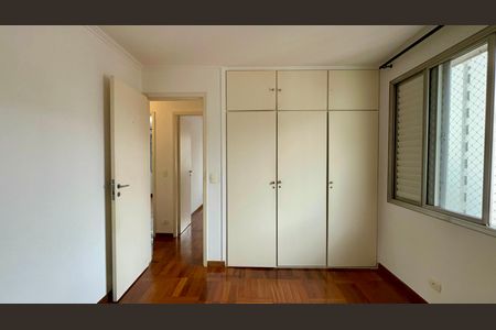 Apartamento à venda com 118m², 3 quartos e 1 vagaQuarto 3