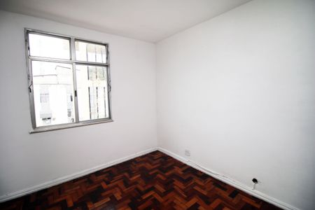 Sala de apartamento à venda com 2 quartos, 96m² em Olaria, Rio de Janeiro