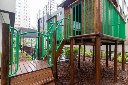 Apartamento à venda com 121m², 3 quartos e 2 vagasÁrea comum - Playground