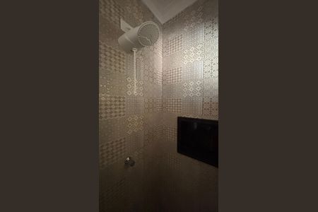Apartamento à venda com 112m², 2 quartos e 1 vaga Apartamento à venda com 112m², 2 quartos e 1 vagaCobertura - Banheiro