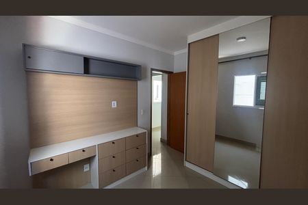 Apartamento à venda com 112m², 2 quartos e 1 vaga Apartamento à venda com 112m², 2 quartos e 1 vagaQuarto 1