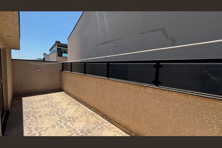 Apartamento à venda com 112m², 2 quartos e 1 vaga Apartamento à venda com 112m², 2 quartos e 1 vagaCobertura