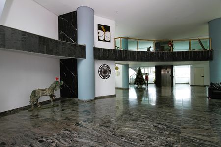 Apartamento à venda com 200m², 4 quartos e 3 vagasHall de entrada