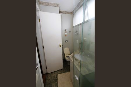 Apartamento à venda com 200m², 4 quartos e 3 vagasBanheiro Social