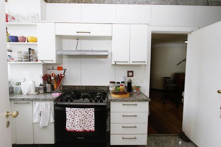 Apartamento à venda com 200m², 4 quartos e 3 vagasCozinha