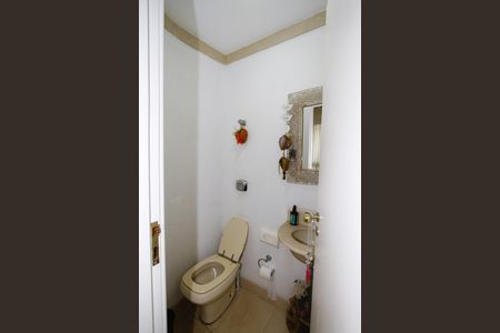 Apartamento à venda com 200m², 4 quartos e 3 vagasLavabo