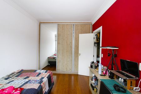 Apartamento à venda com 200m², 4 quartos e 3 vagasQuarto 2