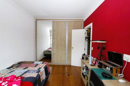 Apartamento à venda com 200m², 4 quartos e 3 vagasQuarto 2