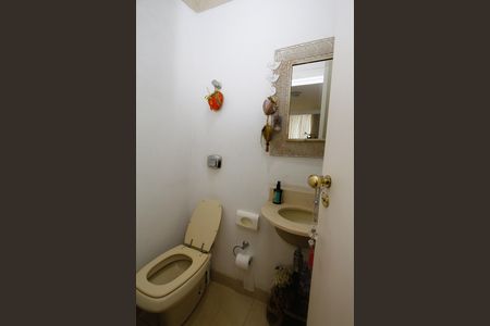 Apartamento à venda com 200m², 4 quartos e 3 vagasLavabo