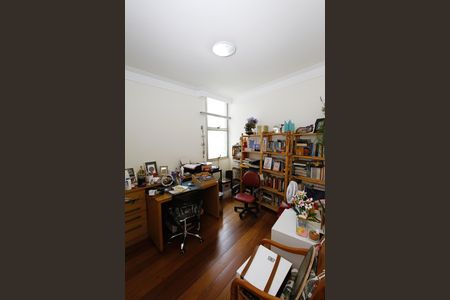 Apartamento à venda com 200m², 4 quartos e 3 vagasQuarto 3