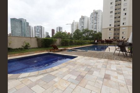 Apartamento à venda com 67m², 3 quartos e 1 vagaÁrea comum - Piscina