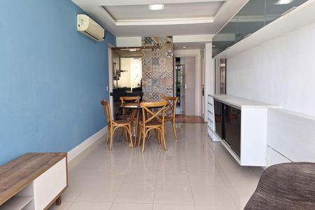 Apartamento para alugar com 110m², 2 quartos e 1 vagaSala