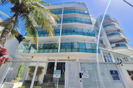 Apartamento para alugar com 110m², 2 quartos e 1 vagaFachada