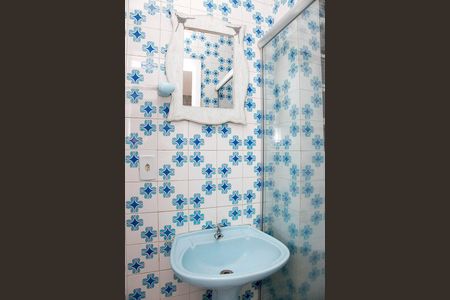 Banheiro de kitnet/studio à venda com 1 quarto, 33m² em Centro Histórico, Porto Alegre