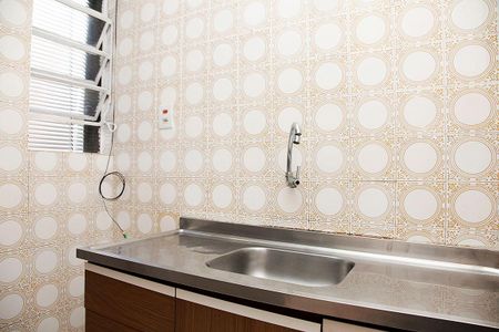 Cozinha de kitnet/studio à venda com 1 quarto, 33m² em Centro Histórico, Porto Alegre