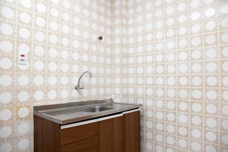 Cozinha de kitnet/studio à venda com 1 quarto, 33m² em Centro Histórico, Porto Alegre