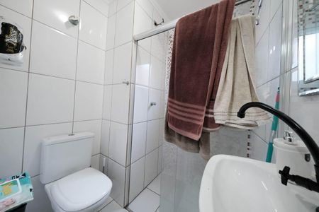 Casa à venda com 244m², 2 quartos e 2 vagasSuíte