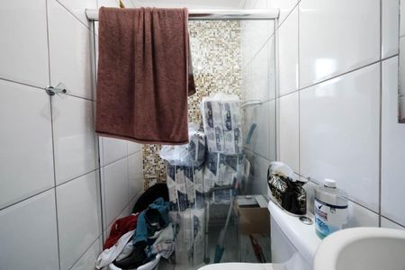 Casa à venda com 244m², 2 quartos e 2 vagasBanheiro 1