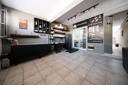 Casa à venda com 244m², 2 quartos e 2 vagasGaragem