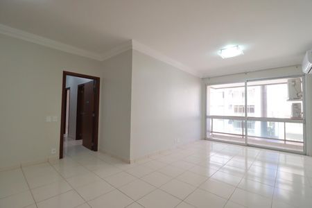 Sala de apartamento para alugar com 4 quartos, 140m² em Centro, Ribeirão Preto