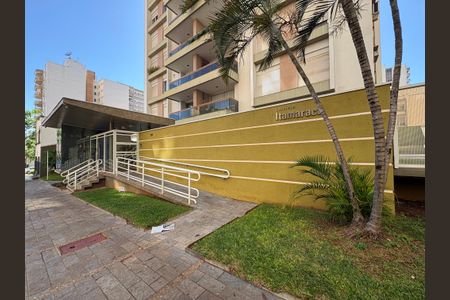 Apartamento para alugar com 140m², 4 quartos e 1 vaga Apartamento para alugar com 140m², 4 quartos e 1 vagaFachada