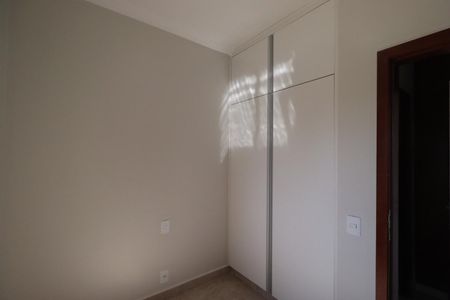 Apartamento para alugar com 140m², 4 quartos e 1 vaga Apartamento para alugar com 140m², 4 quartos e 1 vagaSuíte 2