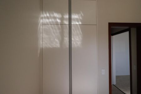 Apartamento para alugar com 140m², 4 quartos e 1 vaga Apartamento para alugar com 140m², 4 quartos e 1 vagaSuíte 2