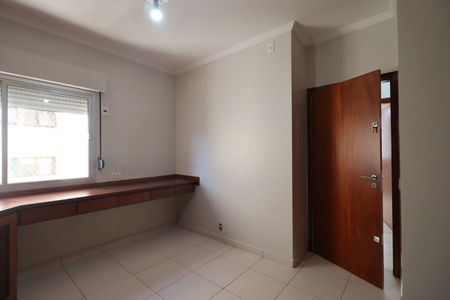 Apartamento para alugar com 140m², 4 quartos e 1 vaga Apartamento para alugar com 140m², 4 quartos e 1 vagaQuarto 2