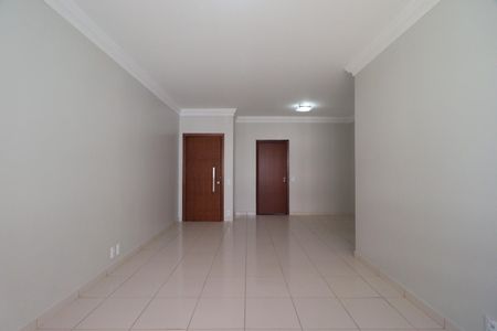 Sala de apartamento para alugar com 4 quartos, 140m² em Centro, Ribeirão Preto