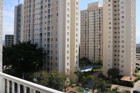 Apartamento para alugar com 38m², 2 quartos e sem vagaVaranda