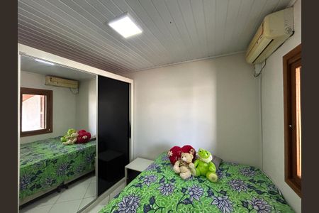 Casa à venda com 59m², 2 quartos e 2 vagas Casa à venda com 59m², 2 quartos e 2 vagasQuarto
