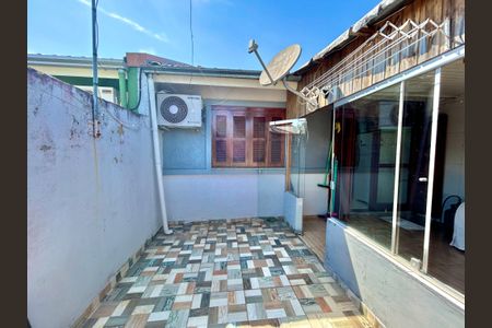 Casa à venda com 59m², 2 quartos e 2 vagas Casa à venda com 59m², 2 quartos e 2 vagasPátio