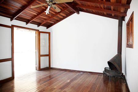 Sala 2 de casa à venda com 3 quartos, 250m² em Menino Deus, Porto Alegre
