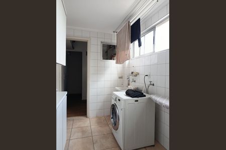 Apartamento à venda com 120m², 3 quartos e 1 vagaÁrea de Serviço