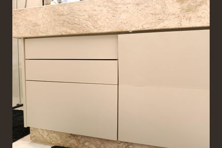 Apartamento à venda com 120m², 3 quartos e 1 vagaBanheiro da Suíte 2